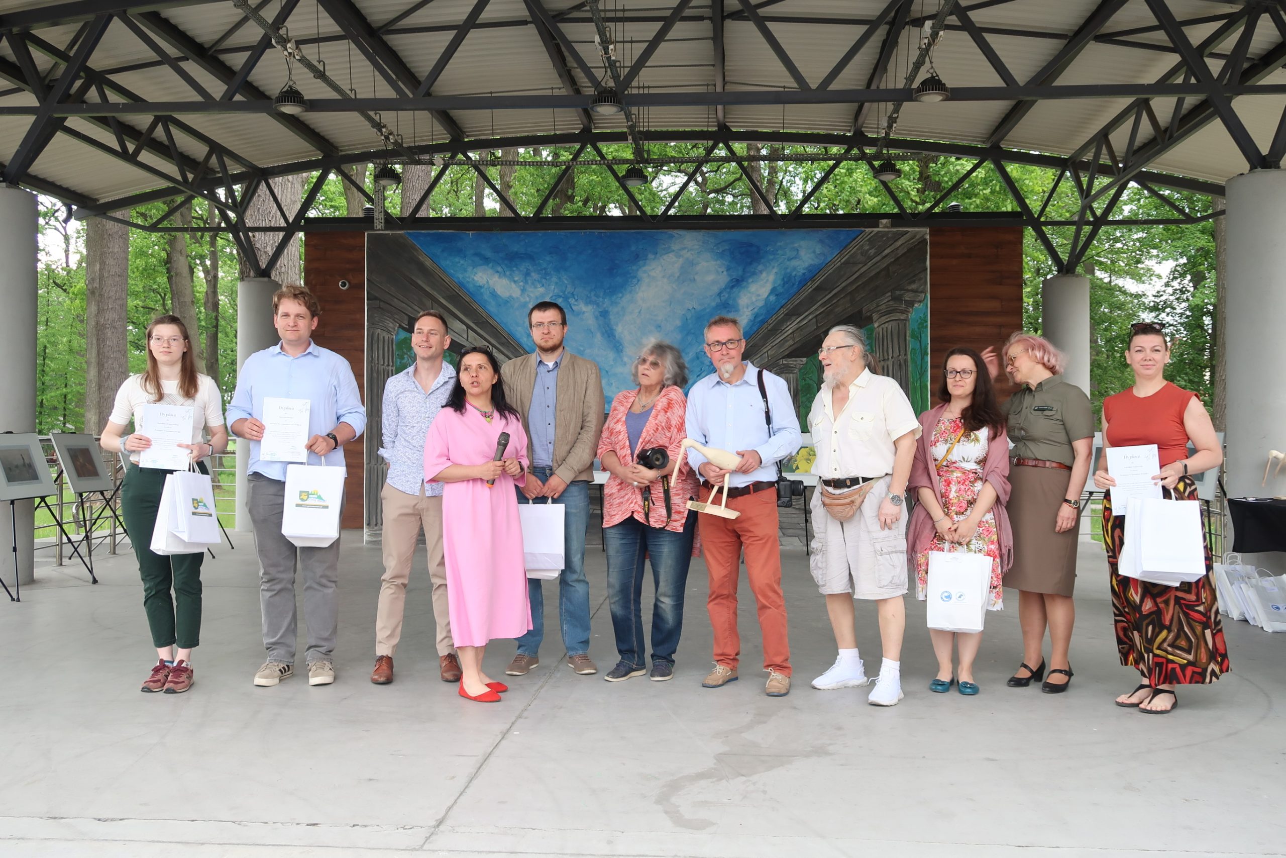 Rozdanie nagród oraz wernisaż prac VI Regionalnego Konkursu Fotograficznego „Leśne, wodne i łąkowe- ptaki, krajobraz i makro Mazowsza – relacja